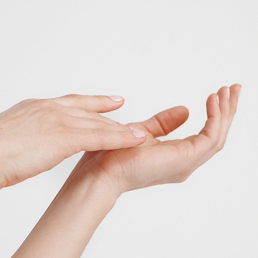 Dr. Hauschka Regenerativni balzam za roke – fotografija 3